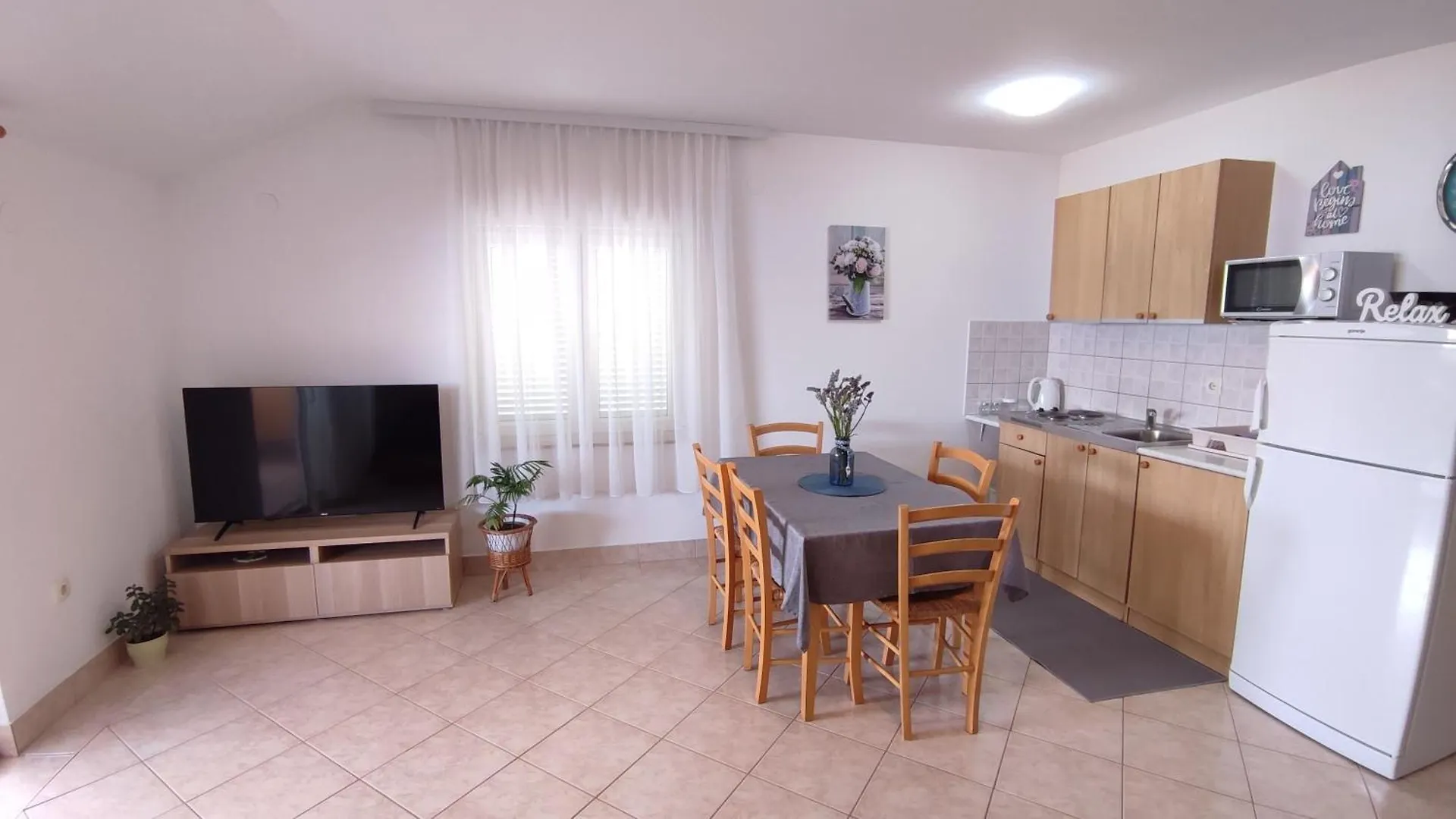 Apartment Ferienwohnung In Crikvenica Mit Schoener Terrasse Croatia